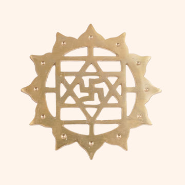 VASTU VARDAN BRASS KAMAL SATIYA HELIX 6 INCH