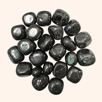 VASTU VARDAN CRYSTAL HEMATITE TUMBLE 100 GRAM