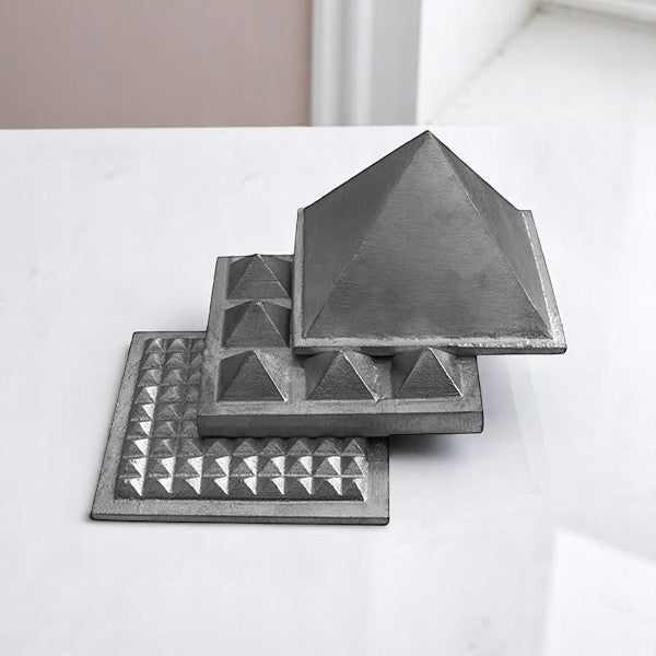 VASTU VARDAN 3 LAYER LEAD PYRAMID