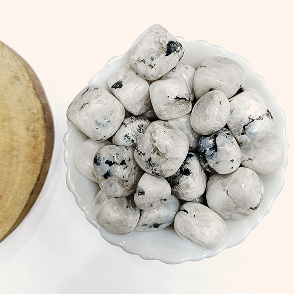 VASTU VARDAN CRYSTAL RAINBOW MOONSTONE TUMBLE 100 GRAM