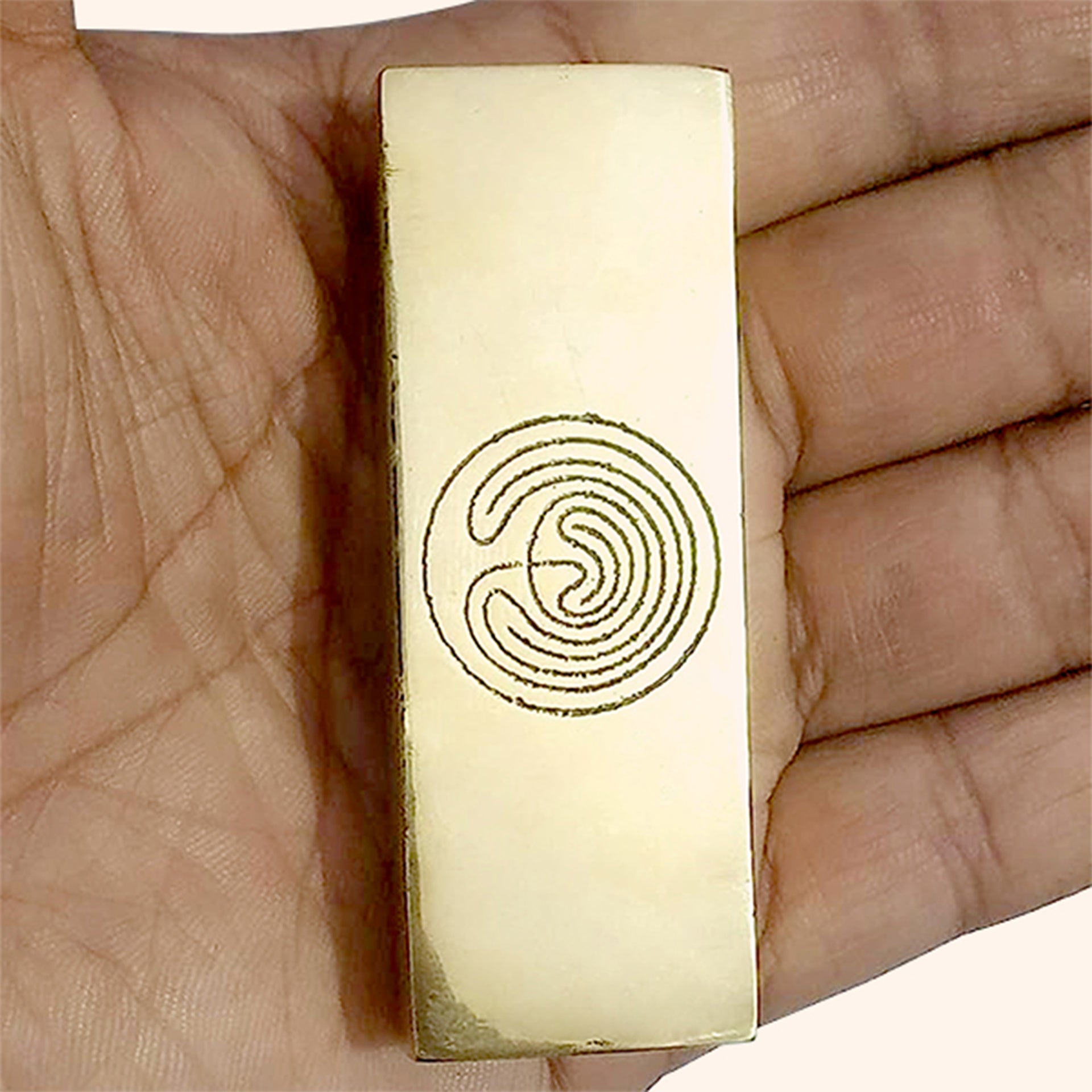 VASTU VARDAN AURA BOOSTER