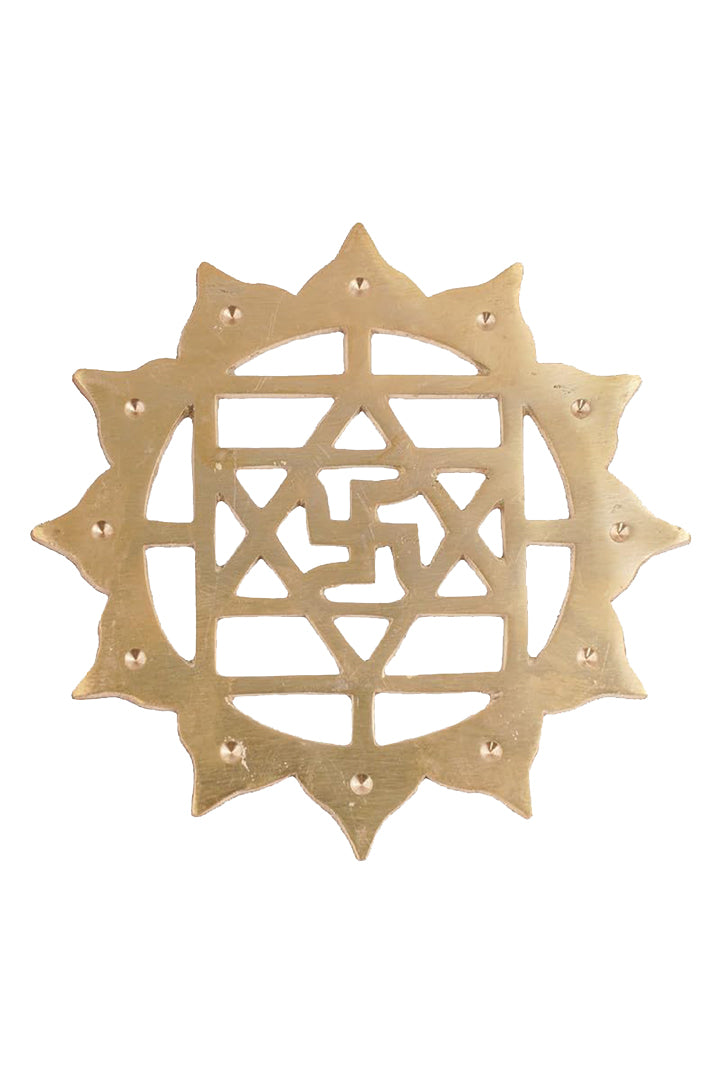 VASTU VARDAN BRASS KAMAL SATIYA HELIX 6 INCH