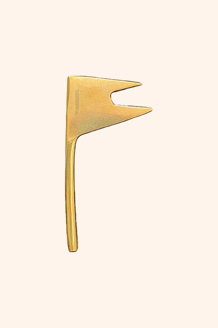 BRASS DHAVJA DIGPAL SHASTRA STATUE