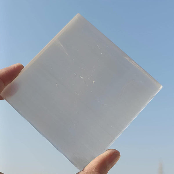 SELENITE CRYSTAL PLAIN SQUARE PLATE 3 INCH