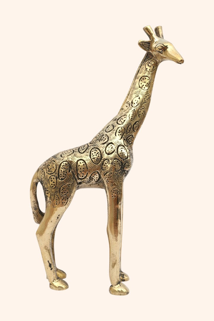 VASTU VARDAN GIRAFFE STATUE