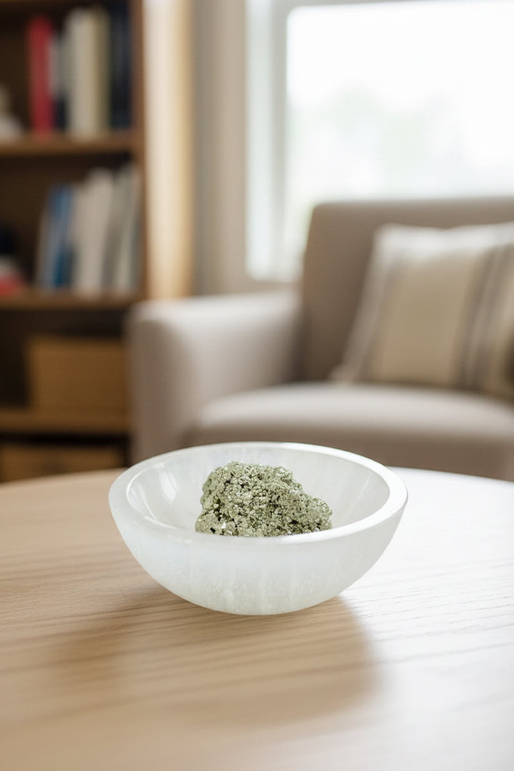3 INCHES (ROUND SHAPE) - NATURAL SELENITE BOWL + 100 GM PYRITE STONE – Abundance & Energy Amplification Set