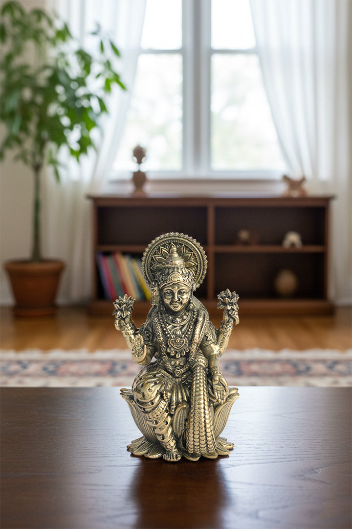 BRASS LAXMI JI STATUE - 8 CM