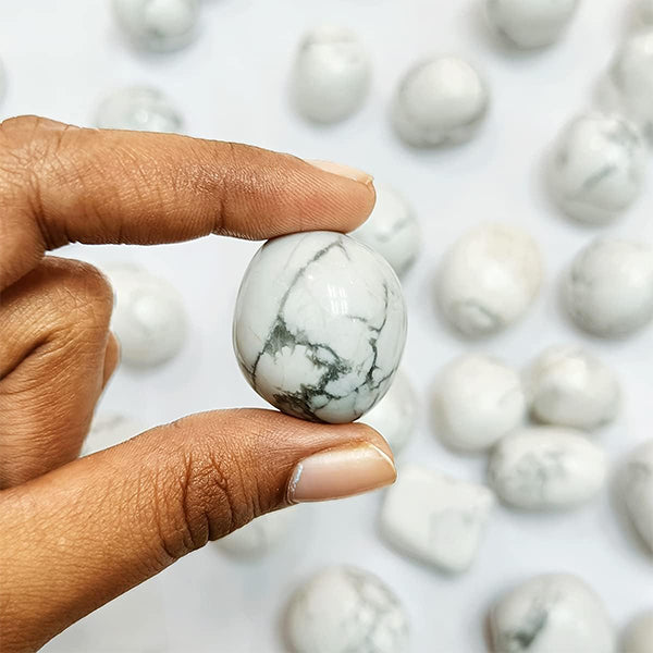 VASTU VARDAN CRYSTAL HOWLITE TUMBLE 100 GRAM