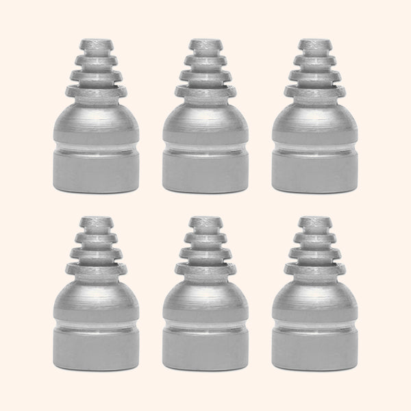 STAINLESS STEEL CONE STUD 15 MM SET 6