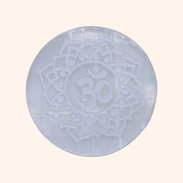 SELENITE CRYSTAL OM ROUND PLATE 4 INCH