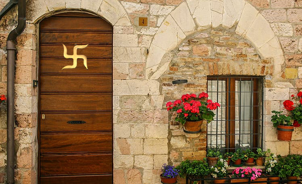 VASTU VARDAN 9 INCH BRASS SWASTIK